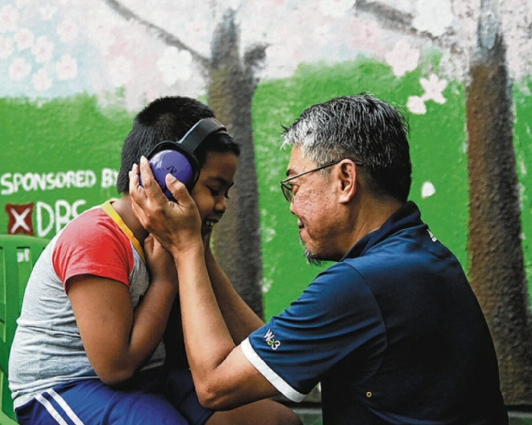 Single father of four finds help from caregiver programme