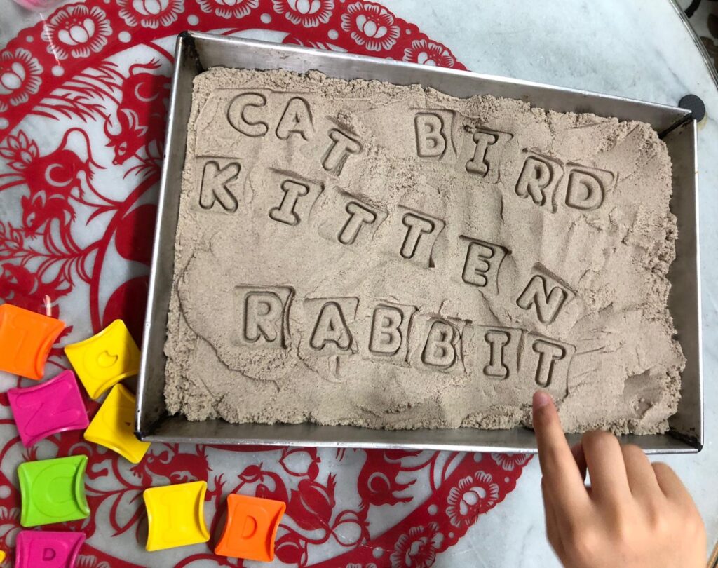 kinetic sand